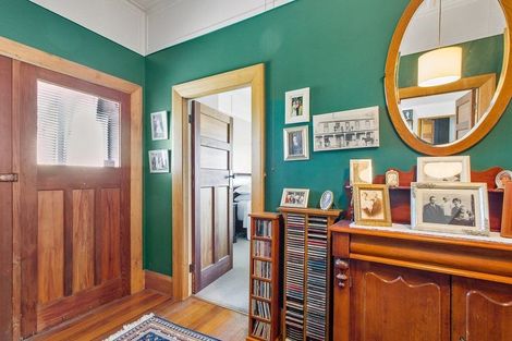 Photo of property in 12 Parsonage Road, Waimate, 7924