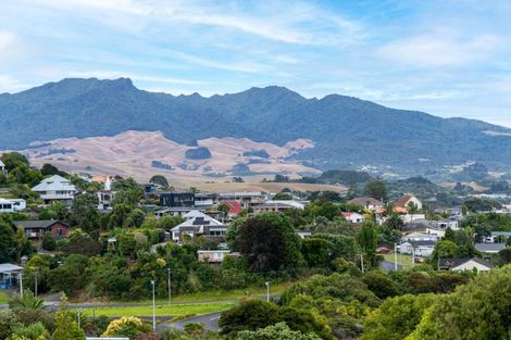 Photo of property in 8b Government Road, Raglan, 3225