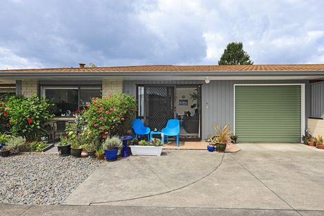 Photo of property in 2/507 Eastbourne Street East, Hastings, 4122