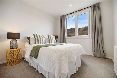 Photo of property in 2/22 Bullendale Drive, Arthurs Point, Queenstown, 9371