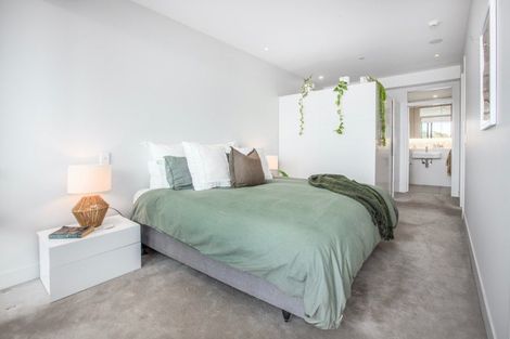 Photo of property in Clyde Quay Wharf, 1/7b Clyde Quay Wharf, Te Aro, Wellington, 6011