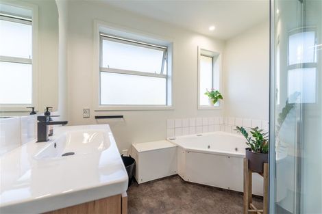 Photo of property in 8a Lysaght Street, Highfield, Timaru, 7910