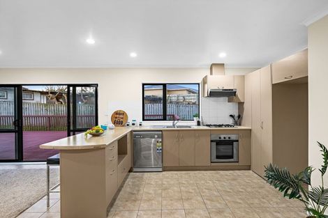 Photo of property in 20 Jury Place, Favona, Auckland, 2024
