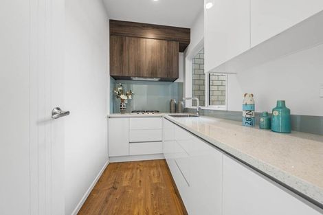 Photo of property in 241c Pakuranga Road, Pakuranga, Auckland, 2010