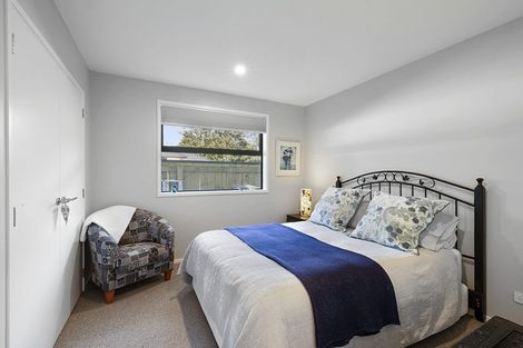 Photo of property in 23 Sycamore Grove, Lower Vogeltown, New Plymouth, 4310