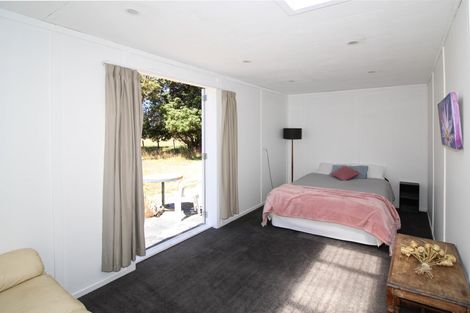 Photo of property in 92 Chester Road, Tawa, Wellington, 5028