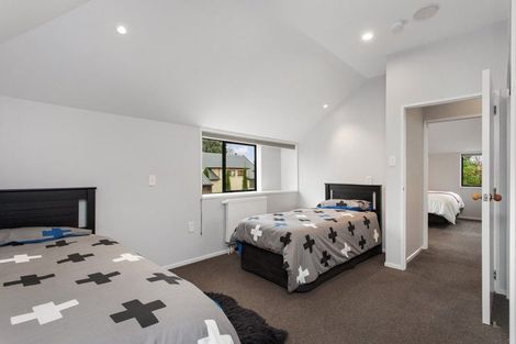 Photo of property in 7 Glandovey Road, Fendalton, Christchurch, 8052