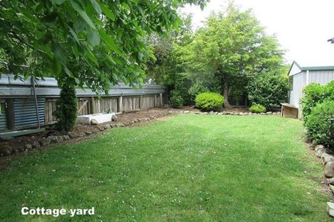 Photo of property in 52 Frederick Street, Carterton, 5713