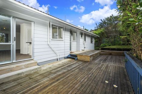 Photo of property in 18 Tableau Place, Totara Vale, Auckland, 0629