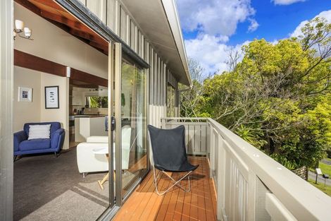 Photo of property in 20 Kallista Place, Browns Bay, Auckland, 0630