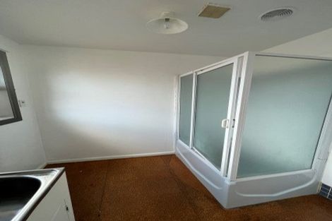 Photo of property in 68 Greendale Avenue, Avonhead, Christchurch, 8042