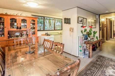 Photo of property in 2/109 Oreil Avenue, West Harbour, Auckland, 0618