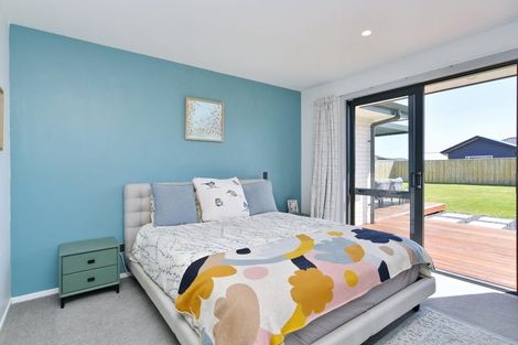 Photo of property in 48 Chambers Avenue, Woodend, 7691