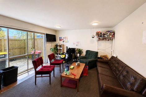 Photo of property in 2/16 Elizabeth Street, Riccarton, Christchurch, 8011
