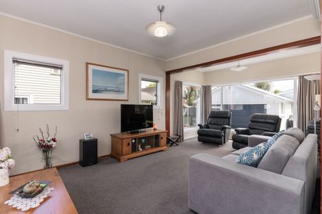 Photo of property in 106 Aorangi Road, Bryndwr, Christchurch, 8053