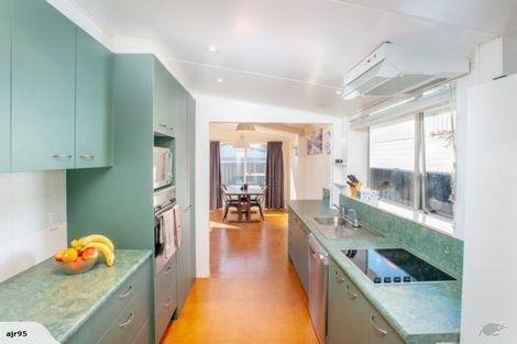 Photo of property in 6 Clare Place, Cromwell, 9310