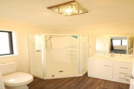 Photo of property in 66 Andesite Drive, Rolleston, 7614