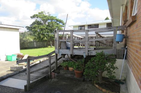 Photo of property in 17 Derrick Road, Kawakawa, 0210