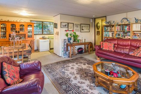 Photo of property in 2/109 Oreil Avenue, West Harbour, Auckland, 0618