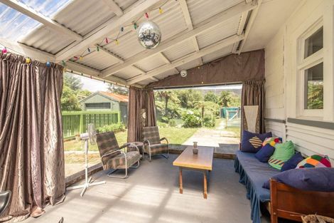 Photo of property in 14 Mcgill Street, Waimangaroa, Westport, 7891