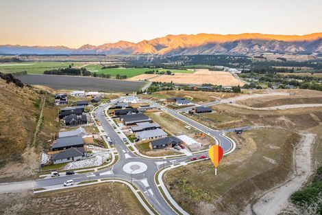 Photo of property in 25 Lake Mckay Drive, Luggate, 9382