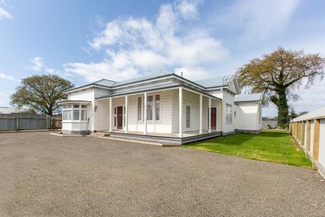 Photo of property in 170 High Street, Dannevirke, 4930