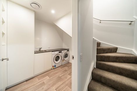 Photo of property in 5 Garfield Street, Brooklyn, Wellington, 6021