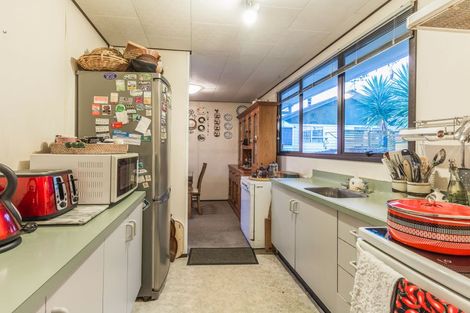 Photo of property in 2/109 Oreil Avenue, West Harbour, Auckland, 0618