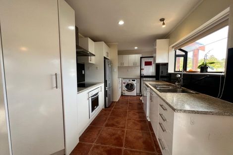 Photo of property in 1/42 Gatman Street, Birkdale, Auckland, 0626
