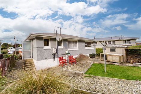 Photo of property in 27 Stephen Street, Halfway Bush, Dunedin, 9010