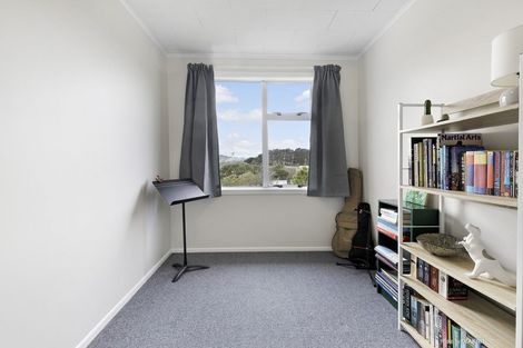 Photo of property in 34 Arapiko Street, Johnsonville, Wellington, 6037
