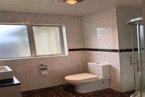 Photo of property in 13 Sunshine Lane, Flat Bush, Auckland, 2019