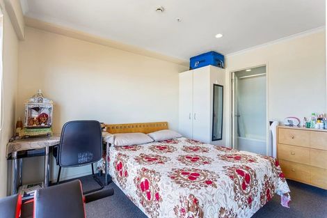 Photo of property in The Rennaissance, 5e/18 Ronwood Avenue, Manukau, Auckland, 2104