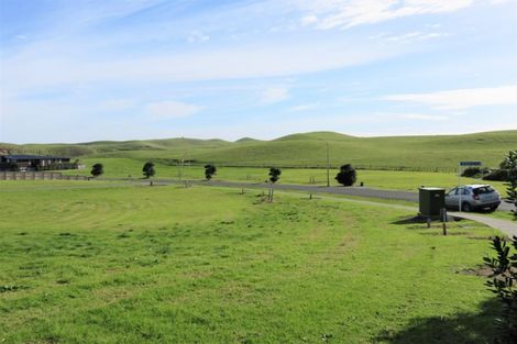 Photo of property in 7 Sunset Drive, Baylys Beach, Dargaville, 0377