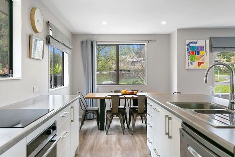 Photo of property in 90 Taharepa Road, Hilltop, Taupo, 3330