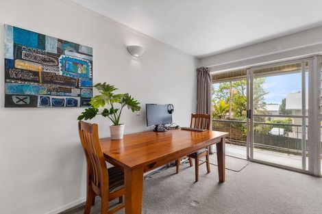 Photo of property in 10/32 Blockhouse Bay Road, Avondale, Auckland, 1026