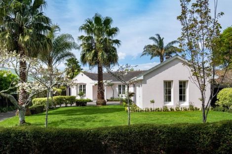 Photo of property in 11 Simla Avenue, Havelock North, 4130