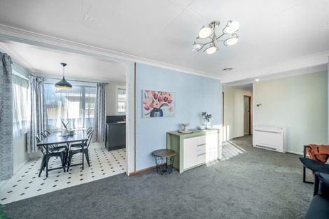 Photo of property in 28 Argyle Street, Kew, Invercargill, 9812