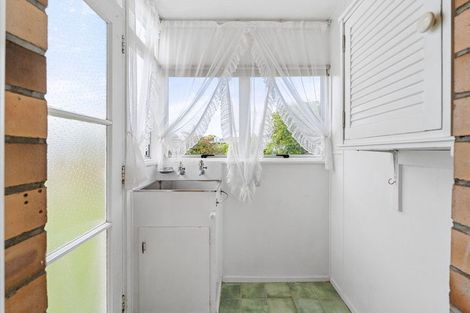 Photo of property in 3/26 Moana Avenue, Orewa, 0931