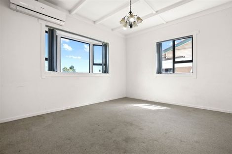 Photo of property in 8 Nikau Road, Otahuhu, Auckland, 1062