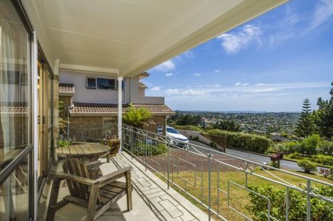 Photo of property in 746 East Coast Road, Pinehill, Auckland, 0630