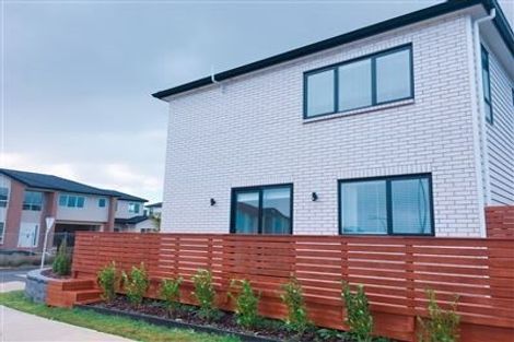 Photo of property in 36 Hikuawa Road, Flat Bush, Auckland, 2019