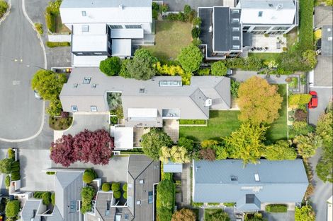 Photo of property in 37 Thornycroft Street, Fendalton, Christchurch, 8052