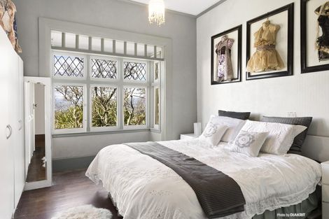 Photo of property in 37 Karepa Street, Brooklyn, Wellington, 6021