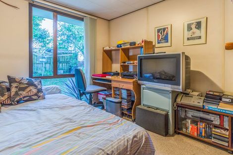 Photo of property in 2/109 Oreil Avenue, West Harbour, Auckland, 0618