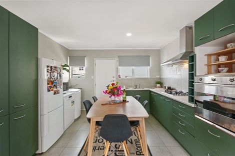 Photo of property in 3/112 Gossamer Drive, Pakuranga Heights, Auckland, 2010