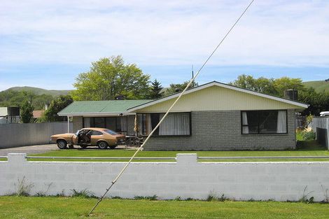 Photo of property in 28 Fergus Street, Cheviot, 7310