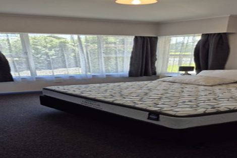 Photo of property in 44 Racecourse Road, Waiuku, 2123