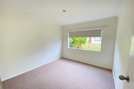 Photo of property in 14 Meharg Place, Fairview Heights, Auckland, 0632