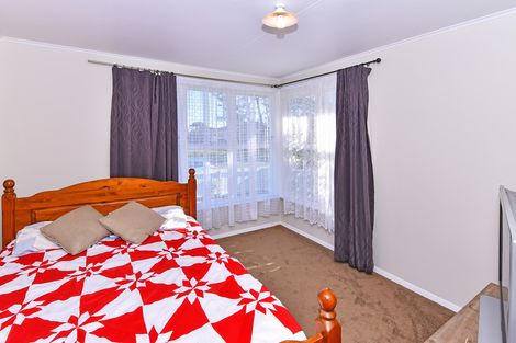 Photo of property in 41 Chingford Close, Mangere, Auckland, 2022